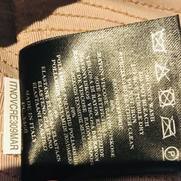 Burberry Leggings - Picture 10 of 10